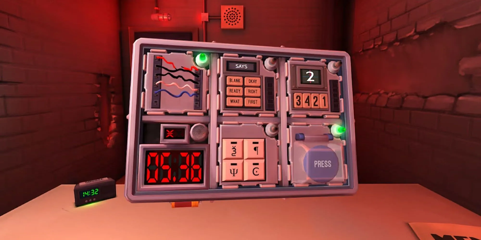 Quả bom đang hoạt động trong Keep Talking and Nobody Explodes với các mô-đun cần gỡ