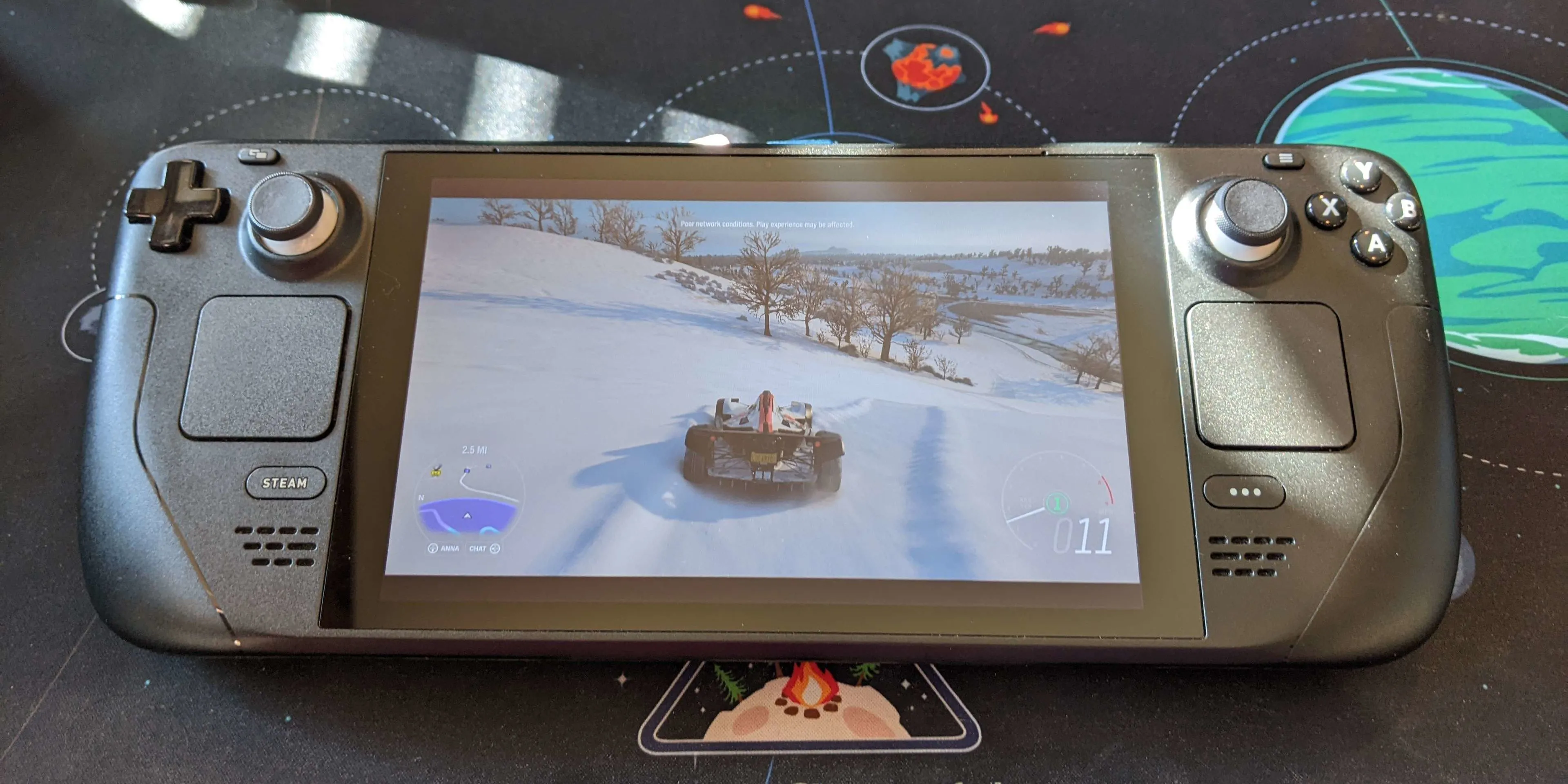 Steam Deck chạy game Forza Horizon 4