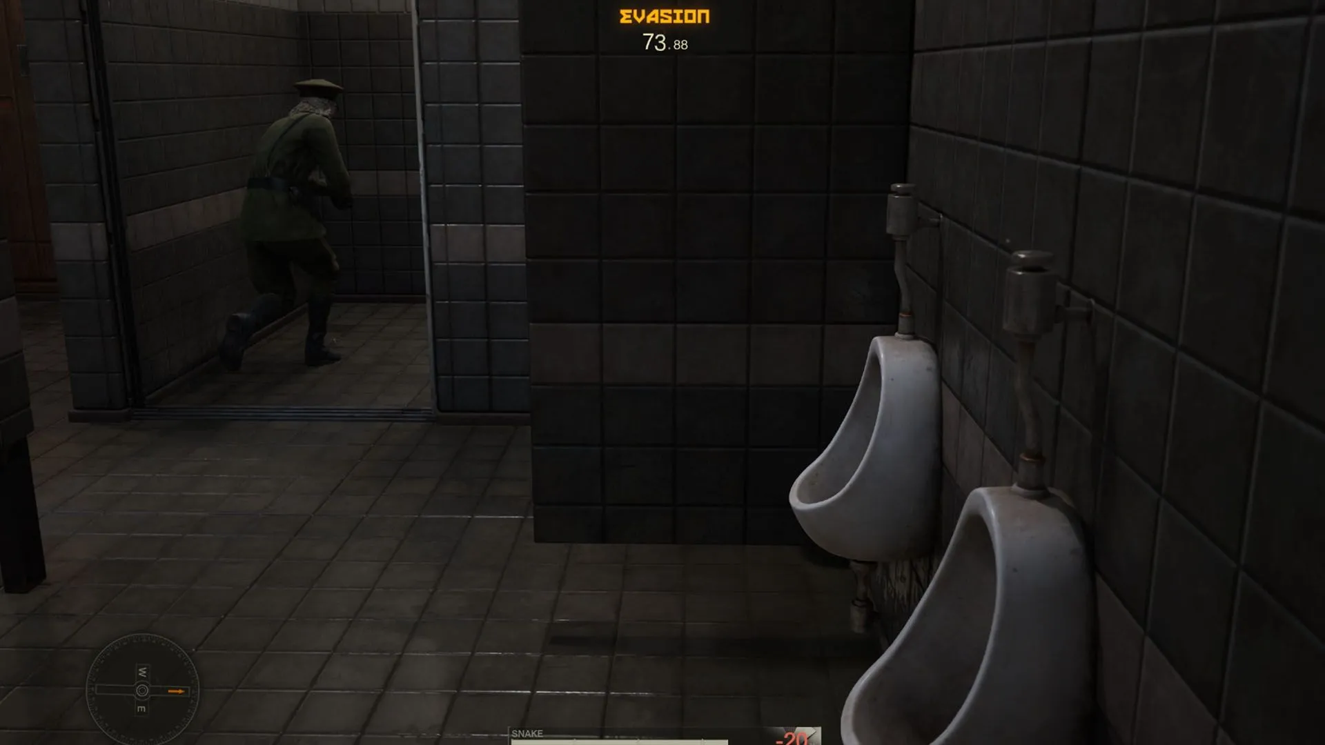 Naked Snake ẩn nấp trong buồng vệ sinh, chờ Major Raikov đi vào và chỉ số cảnh giác giảm xuống 0 trong Metal Gear Solid Delta